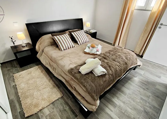 Magnolia House 公寓 *